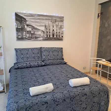 B&B Apartment San Siro Stadio 132-2